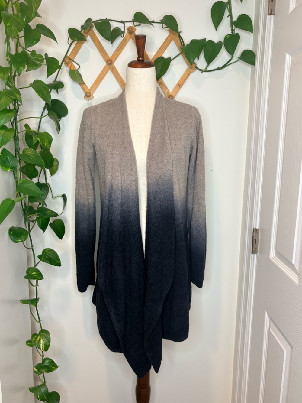 BAREFOOT DREAMS Bamboo Chic Lite Ombre Cardigan Sweater